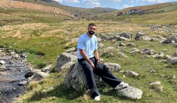 Trabzon'da Salah &ccedil;ılgınlığı s&uuml;r&uuml;yor! Adını her yere yazdılar