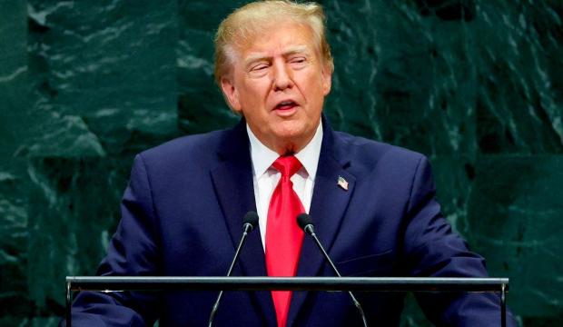 Trump 3 saatlik s&uuml;rpriz g&ouml;r&uuml;şmeyi duyurdu! '&Ccedil;ok iyi ge&ccedil;ti' deyip uyardı: Yok ederiz....