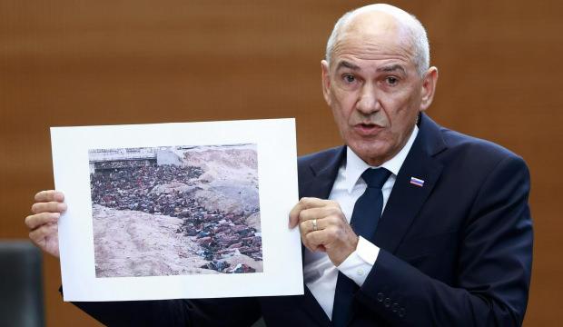 Slovenya Başbakanı İsrail'i aklamaya &ccedil;alıştı! T&uuml;m d&uuml;nyaya rezil oldu