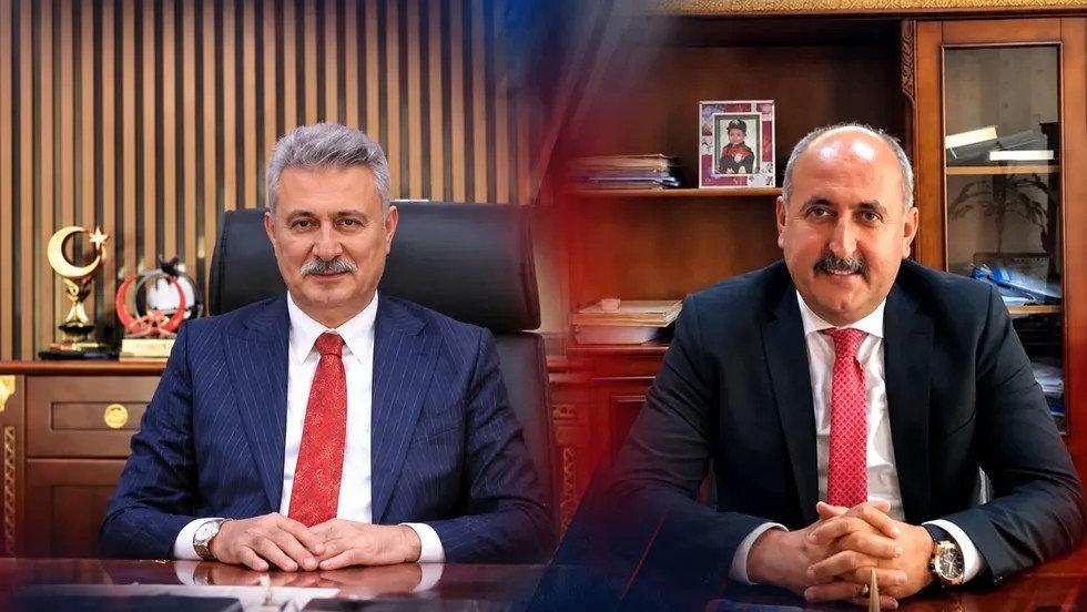 Ahmet Sungur (solda) Osman Türkyılmaz (sağda)