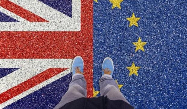 İngiltere&rsquo;de Brexit defteri yeniden mi a&ccedil;ılıyor? İkinci referandum g&uuml;ndemde!