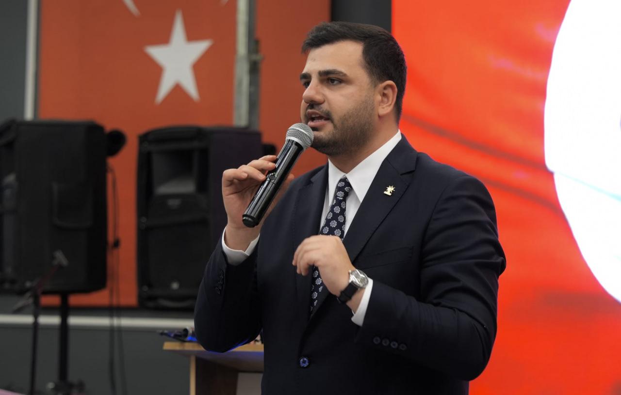 AK Parti Genel Sekreteri ve İzmir Milletvekili Eyyüp Kadir İnan