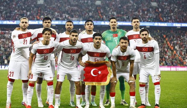 A Milli Takım'da b&uuml;y&uuml;k şok! Yıldız oyuncu kadrodan &ccedil;ıkartıldı