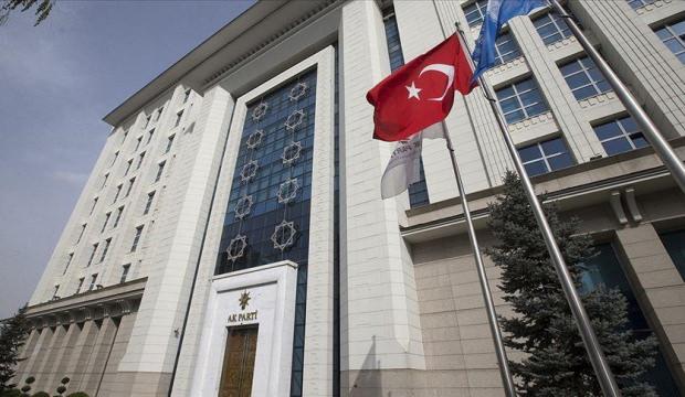 AK Parti'den 'T&uuml;rkiye Y&uuml;zyılı' a&ccedil;ıklaması: &Ccedil;apsız bir muhalefetin işi 