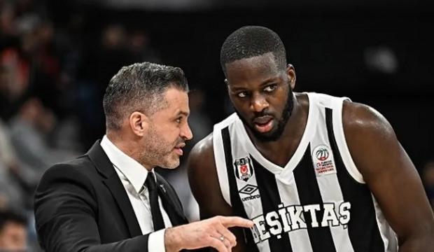 Beşiktaş'tan dikkat &ccedil;eken karar! 2 ma&ccedil;a tek bilet 