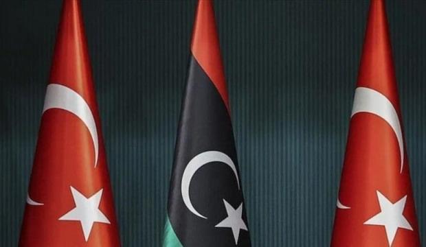 İsrail basını: T&uuml;rkiye Tel Aviv&rsquo;i k&ouml;şeye sıkıştırıyor