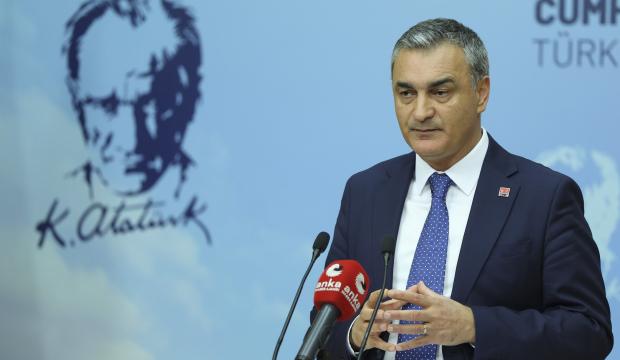 CHP S&ouml;zc&uuml;s&uuml; Sarı duyurdu: İstanbul ve Antalya'da 5 belediye başkanına ihra&ccedil; 