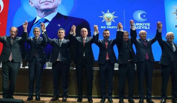 CHP'nin kalesi AK Parti'ye ge&ccedil;iyor: Tarih verdiler, il&ccedil;ede bir ilk yaşanacak