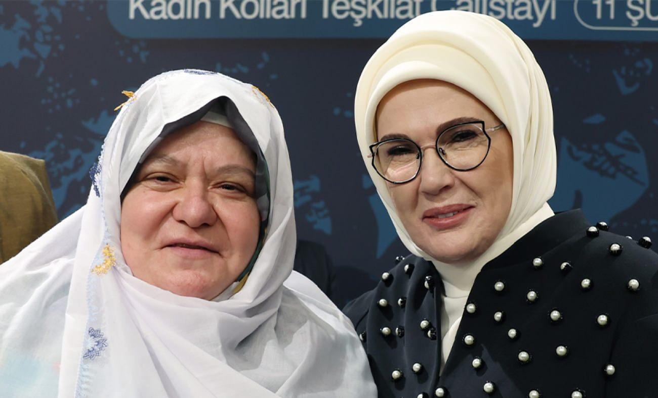 Emine Erdoğan'dan D&uuml;nya Yaşlılar G&uuml;n&uuml; mesajı: "Bizi biz yapan değerlerin gereğidir"