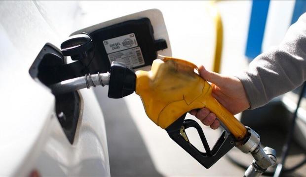 Enerjide yeni d&ouml;nem: Dizel fiyatları enflasyonu tetikleyecek