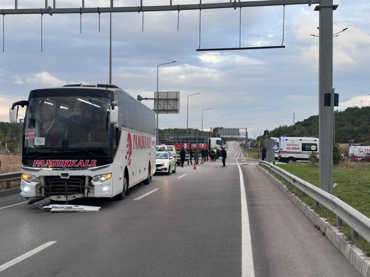 Ölümlü kazaya karışan otomobil. 
