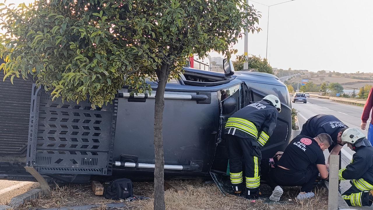 Olay yerine sağlık ve polis ekipleri sevk edildi. 