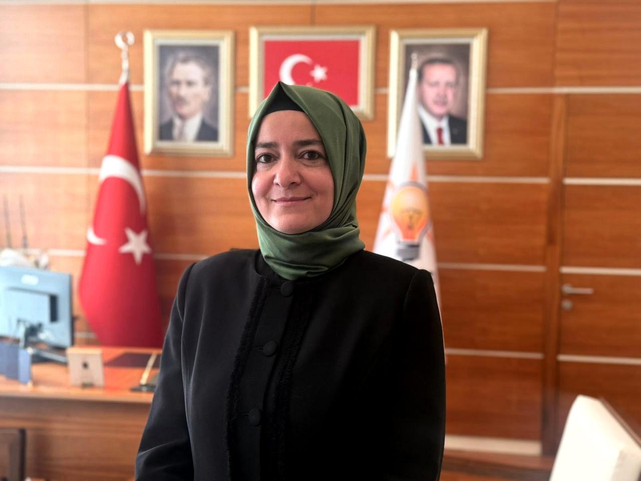 Fatma Betül Sayan Kaya