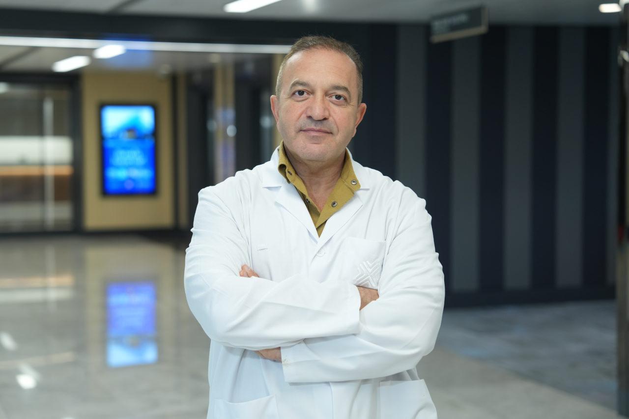 Genel Cerrahi Uzmanı Prof. Dr. Ali Aktekin