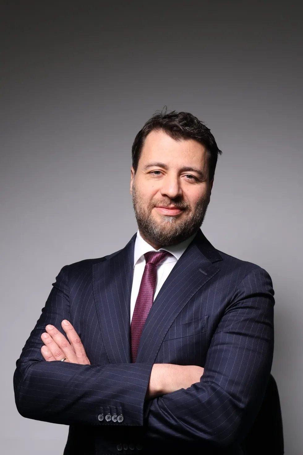 Tera ve Pusula grubu yöneticileri Emre Tezmen