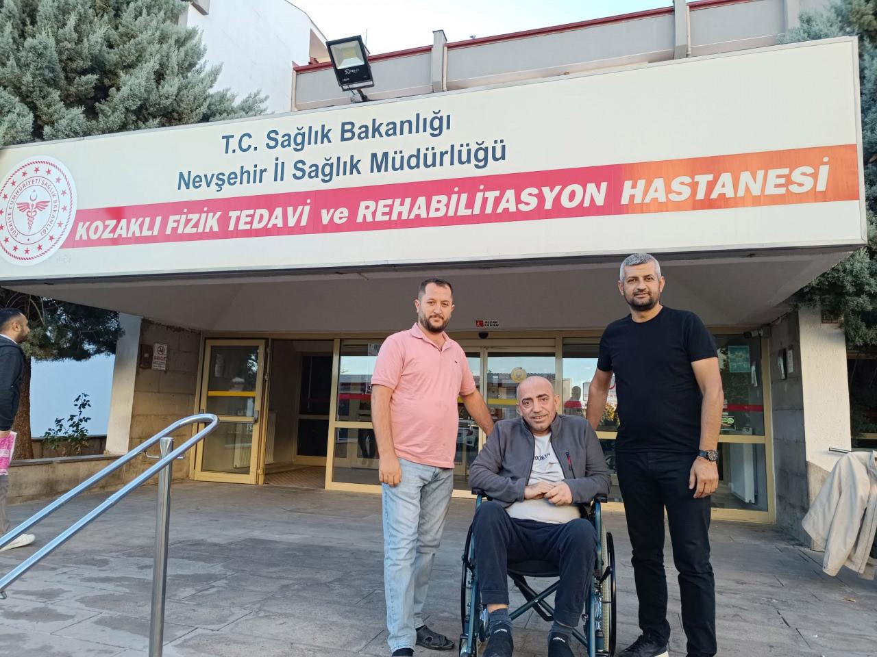  Serkan Özdemir (49), tedavi görüyor. 