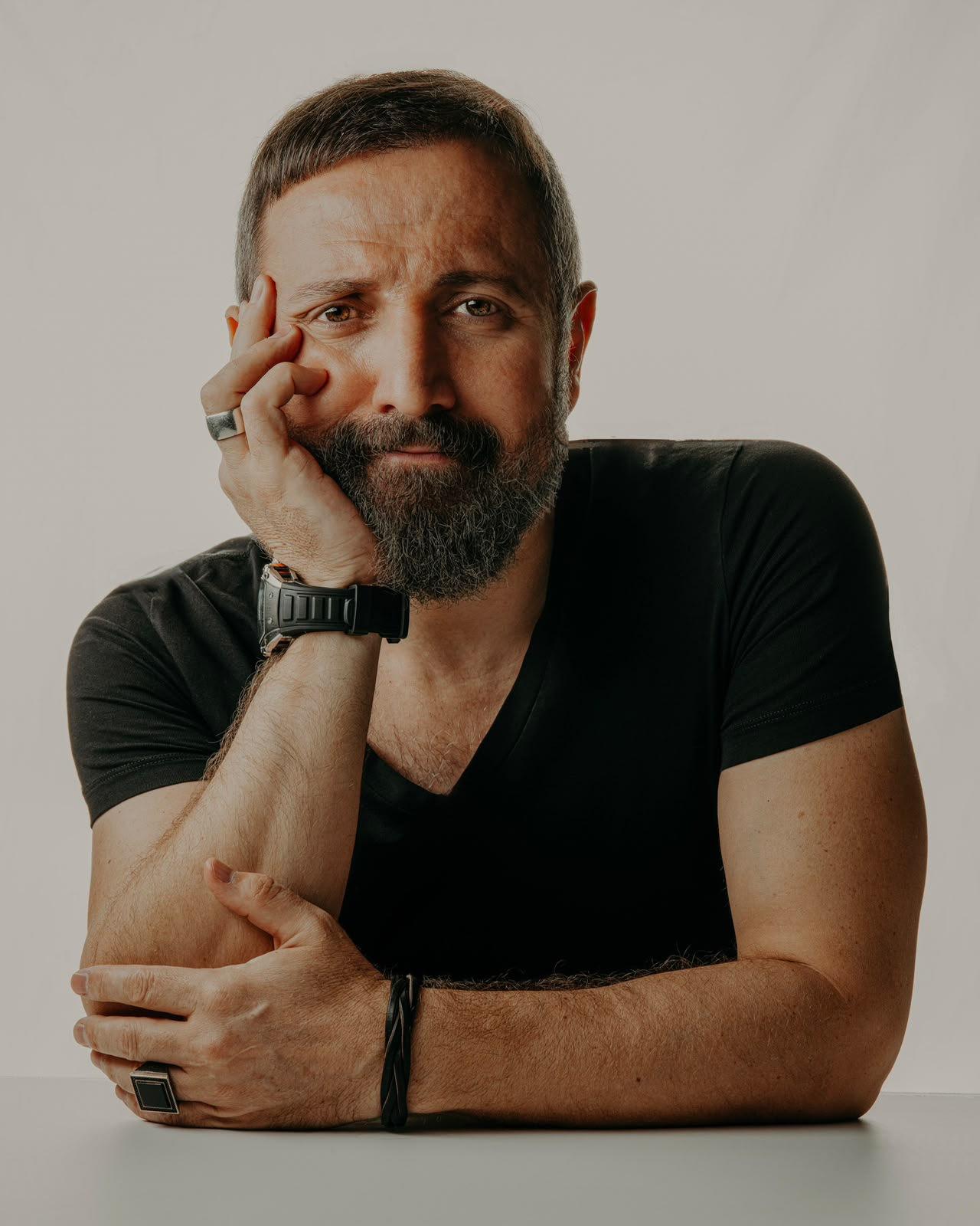 Yazar Talha Bora Öge.
