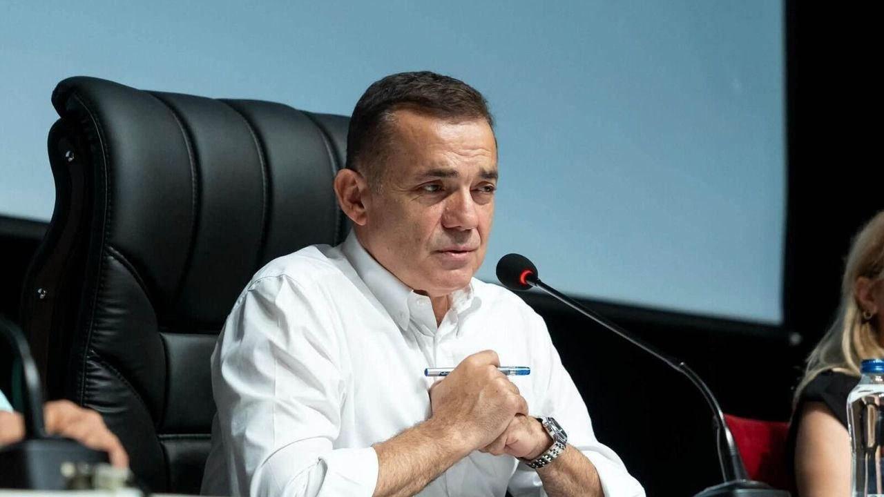 Yenişehir Belediye Başkanı Abdullah Özyiğit