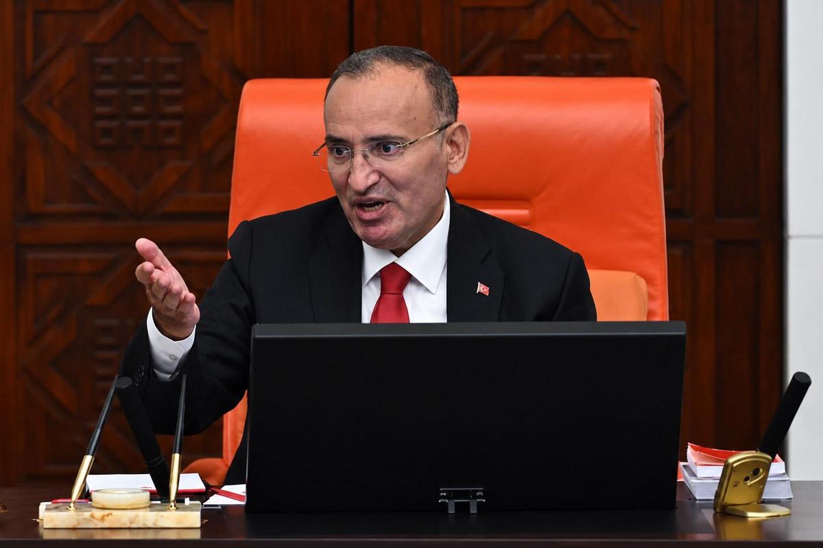 Bekir Bozdağ