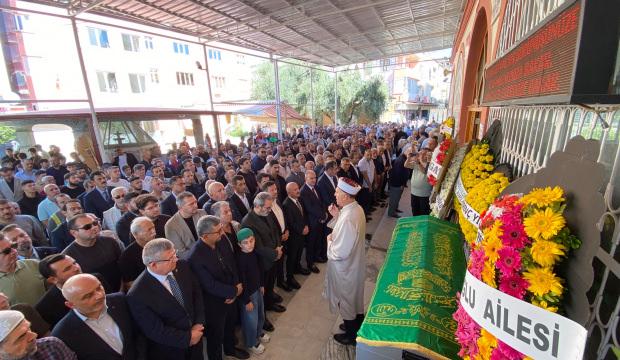 AK Parti'li Mahir &Uuml;nal'ın kayınpederi Hasan &Ouml;zdin, Aydın'da son yolculuğuna uğurlandı