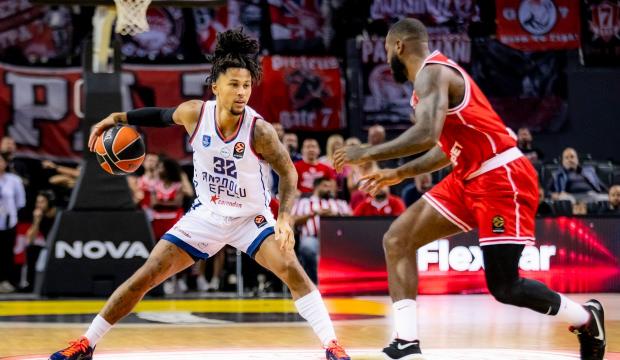 Anadolu Efes, Avrupa'da farklı yenildi