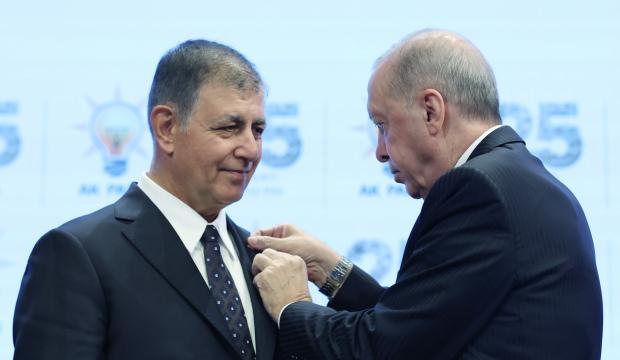 Başkan Erdoğan: Cemil Tugay AK Parti ailesine hoş geldin