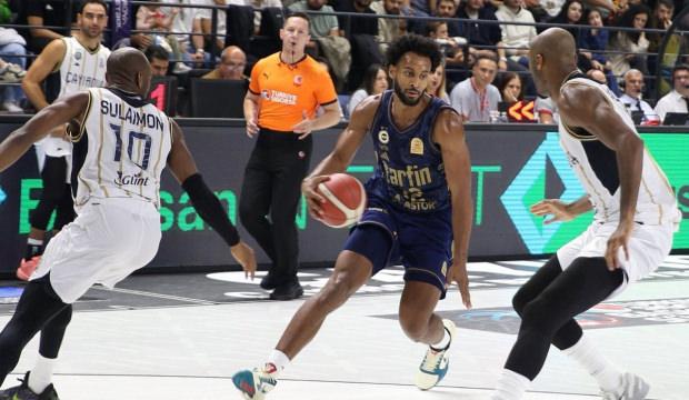 Fenerbah&ccedil;e'den 100 sayılık galibiyet