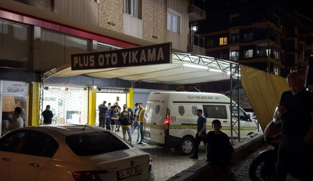 İş yerinde silahlı kavga: 1 &ouml;l&uuml;, 2 yaralı