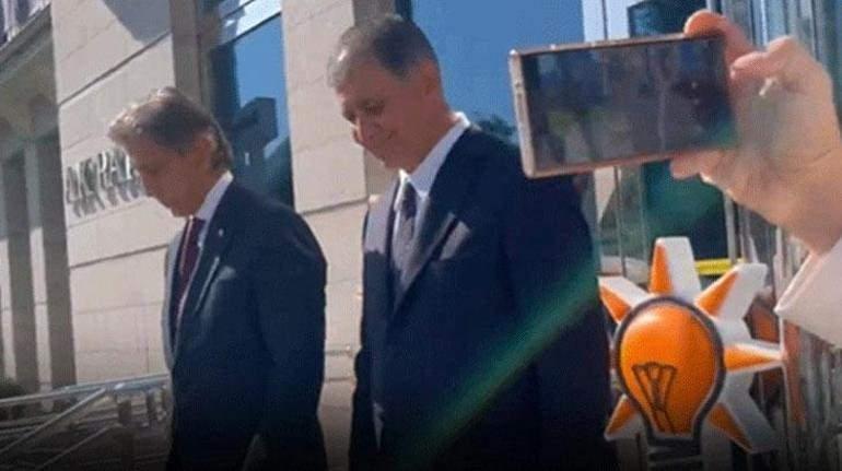 Gazetecilerin sorularını cevaplayan Cemil Tugay, AK Parti'ye katılacağı iddialarına dair sorulan sorulara, 'Hayırlı olsun.' cevabını verdi