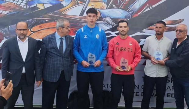 Konya&rsquo;nın gururu Ramazan Yılmaz 'Yılın Sporcusu' se&ccedil;ildi