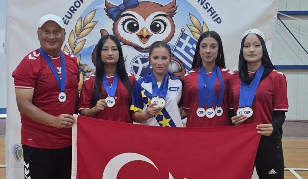 Milli sporculardan 2 madalya!