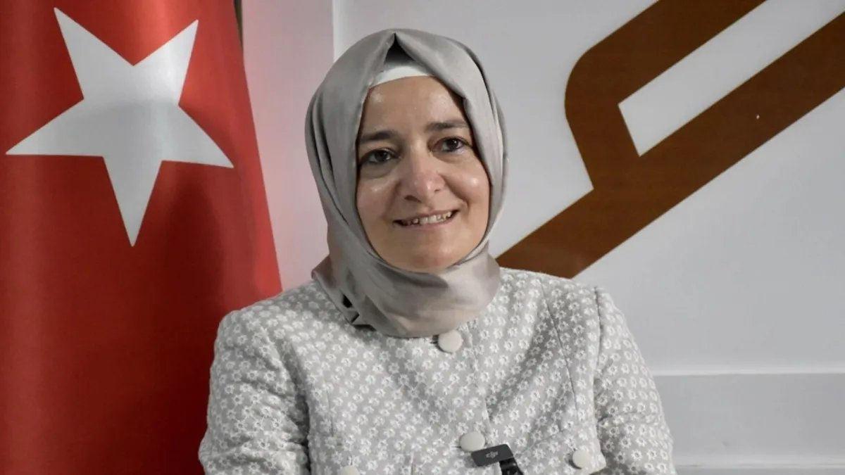 Fatma Betül Sayan Kaya