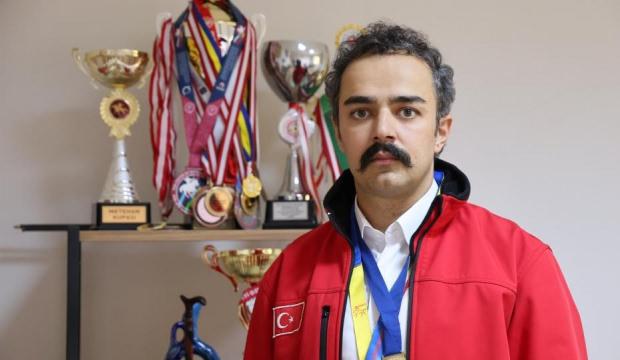 T&uuml;rk bayrağını Avrupa'nın zirvesine taşıdı! Veysel Batuhan Bay şampiyon...