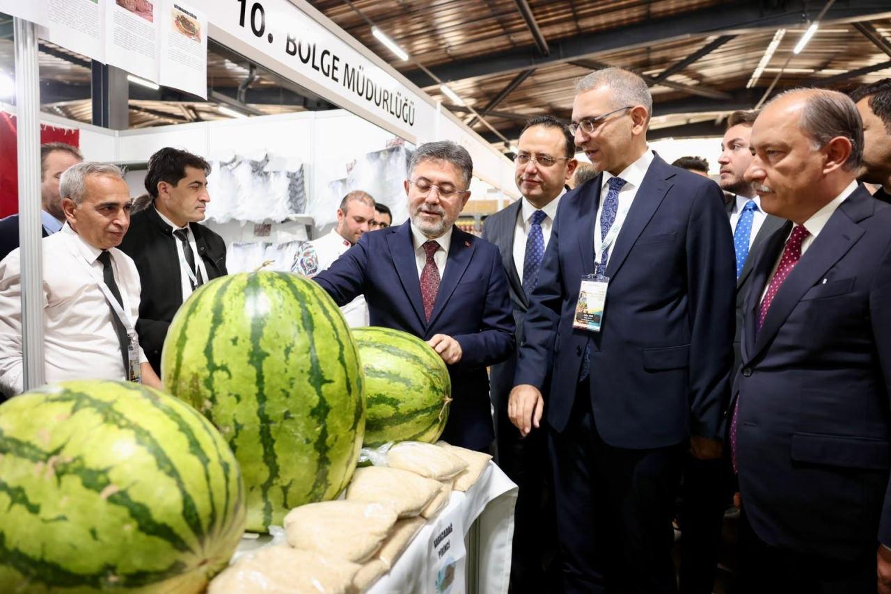 Tarlalarda yapay zeka dönemi başlıyor! 11 şehir için sulama hedefi açıklandı