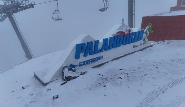 Zirvede kar mesaisi başladı: Kalınlığı 5 santimetreye yaklaştı