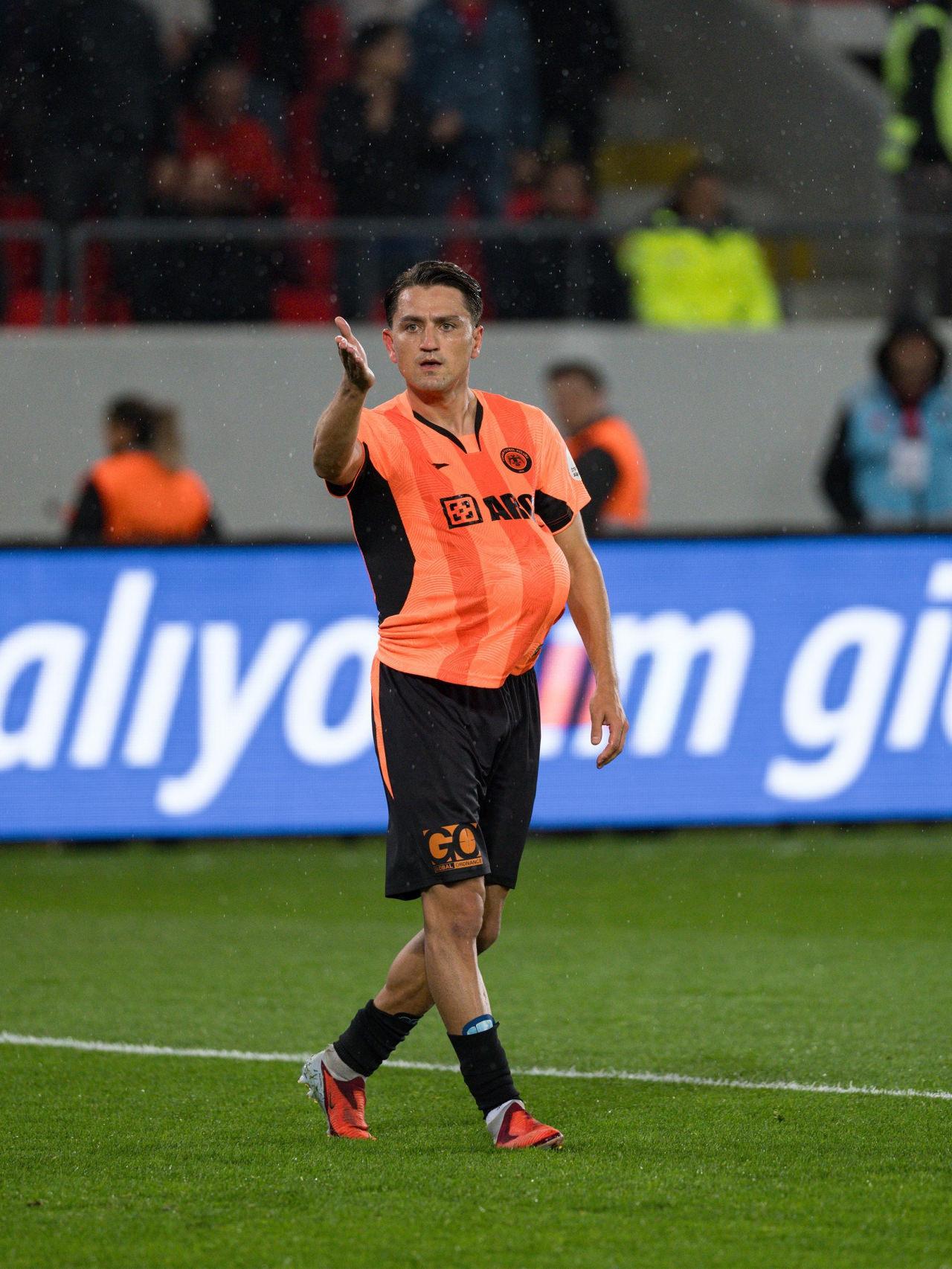 Cengiz Ünder