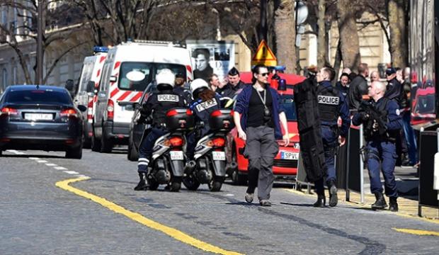 Fransa&rsquo;da okulda silahlı saldırı: Gitar kılıfında av t&uuml;feğiyle geldi!