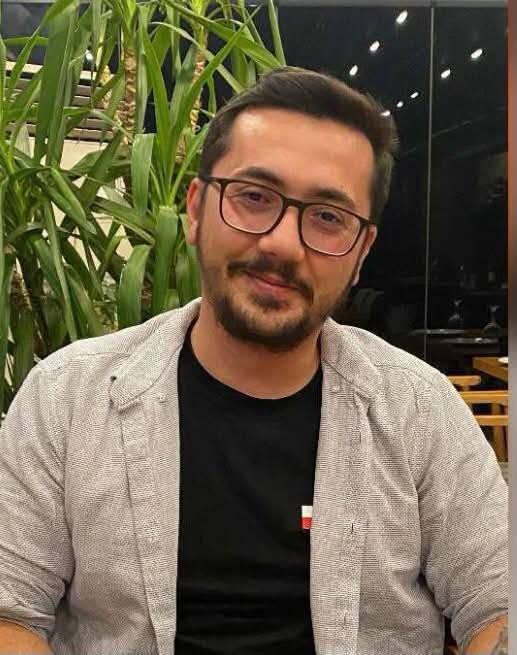 Muğla Eğitim ve Araştırma Hastanesi Ruh Sağlığı ve Hastalıkları Kliniğinde görevli Araştırma Görevlisi Dr. İbrahim Can Büyükeşmeli (34)