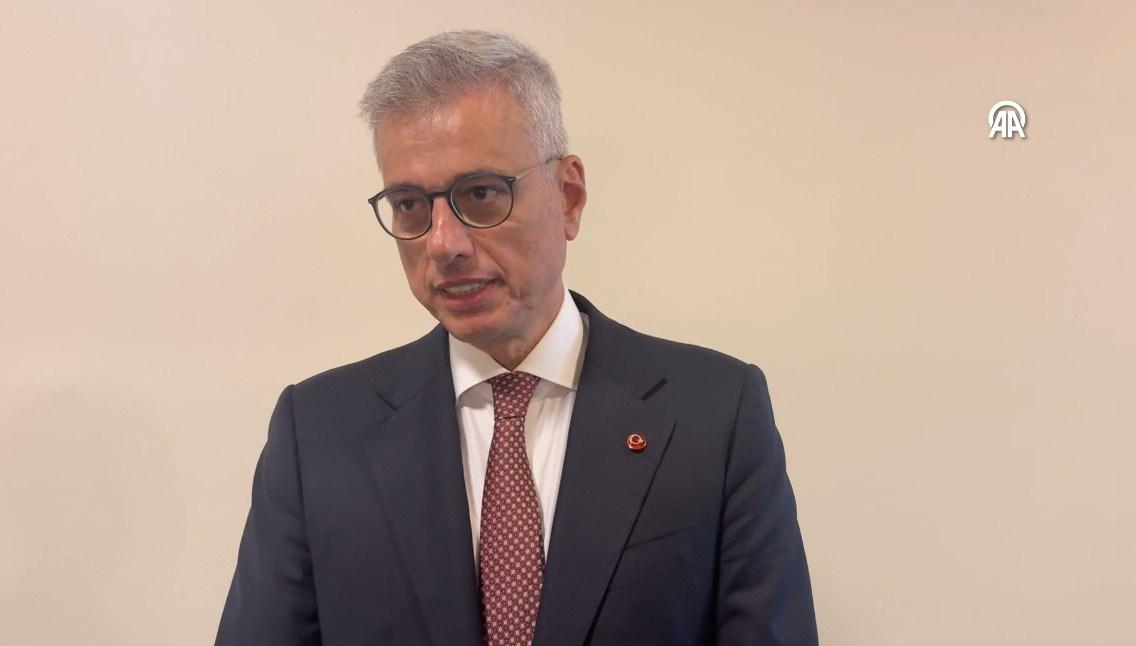 Sağlık Bakanı Kemal Memişoğlu
