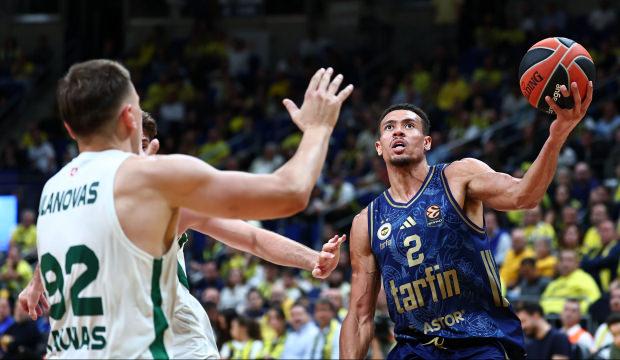 Fenerbah&ccedil;e, EuroLeague'de farklı kazandı