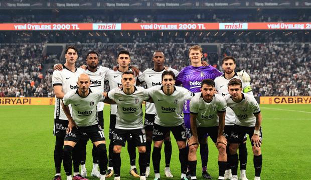 Kara Kartal Almanya'da sahaya &ccedil;ıkıyor! Hoffenheim-Beşiktaş muhtemel 11'ler