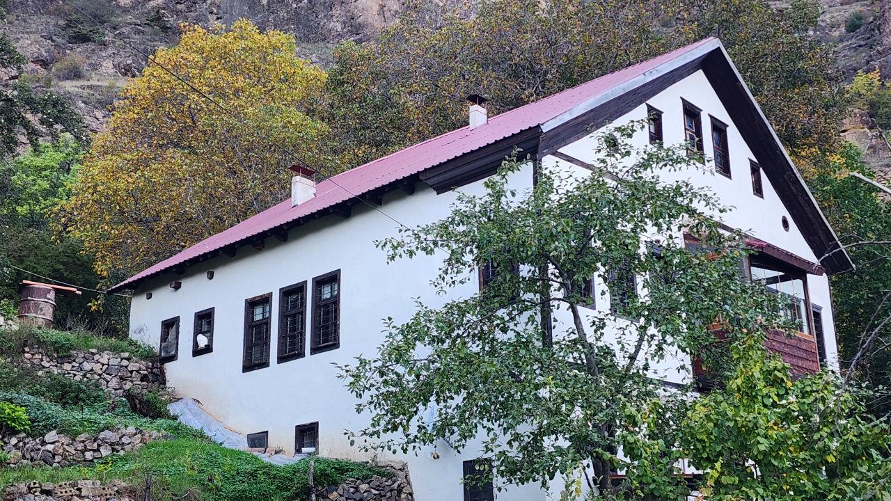 Gümüşhane Tarihî Süleymaniye Mahallesi