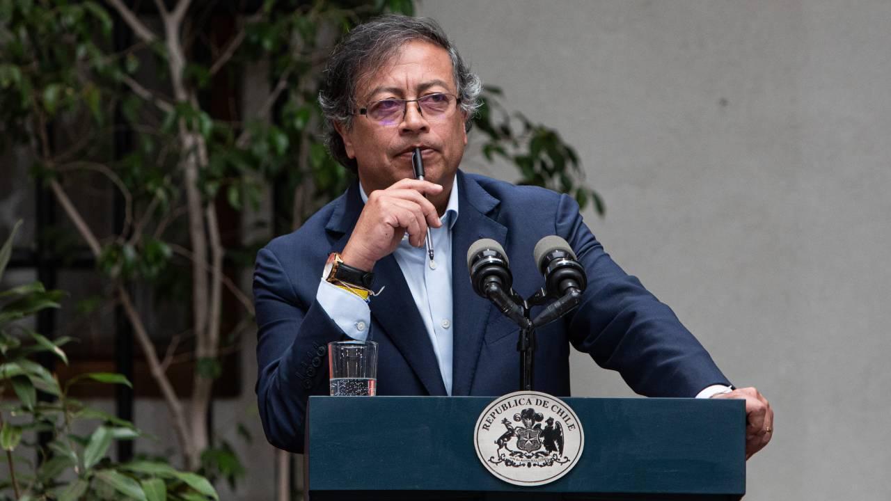 Kolombiya'nın eski devlet başkanı Gustavo Petro
