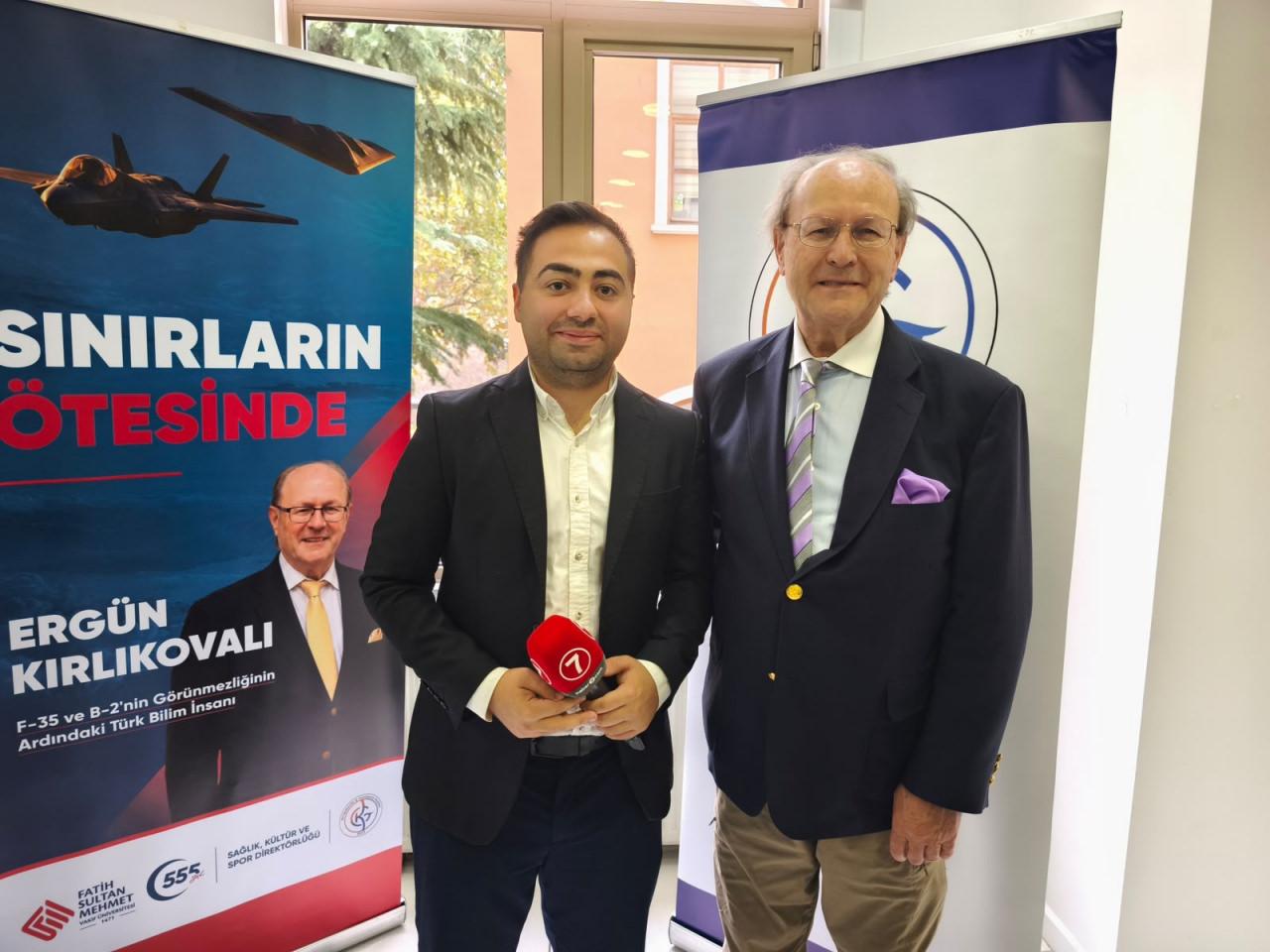 Mühendis Ergün Kırlıkovalı (sağ), Haber7 muhabiri Yavuz Selvi (sol)