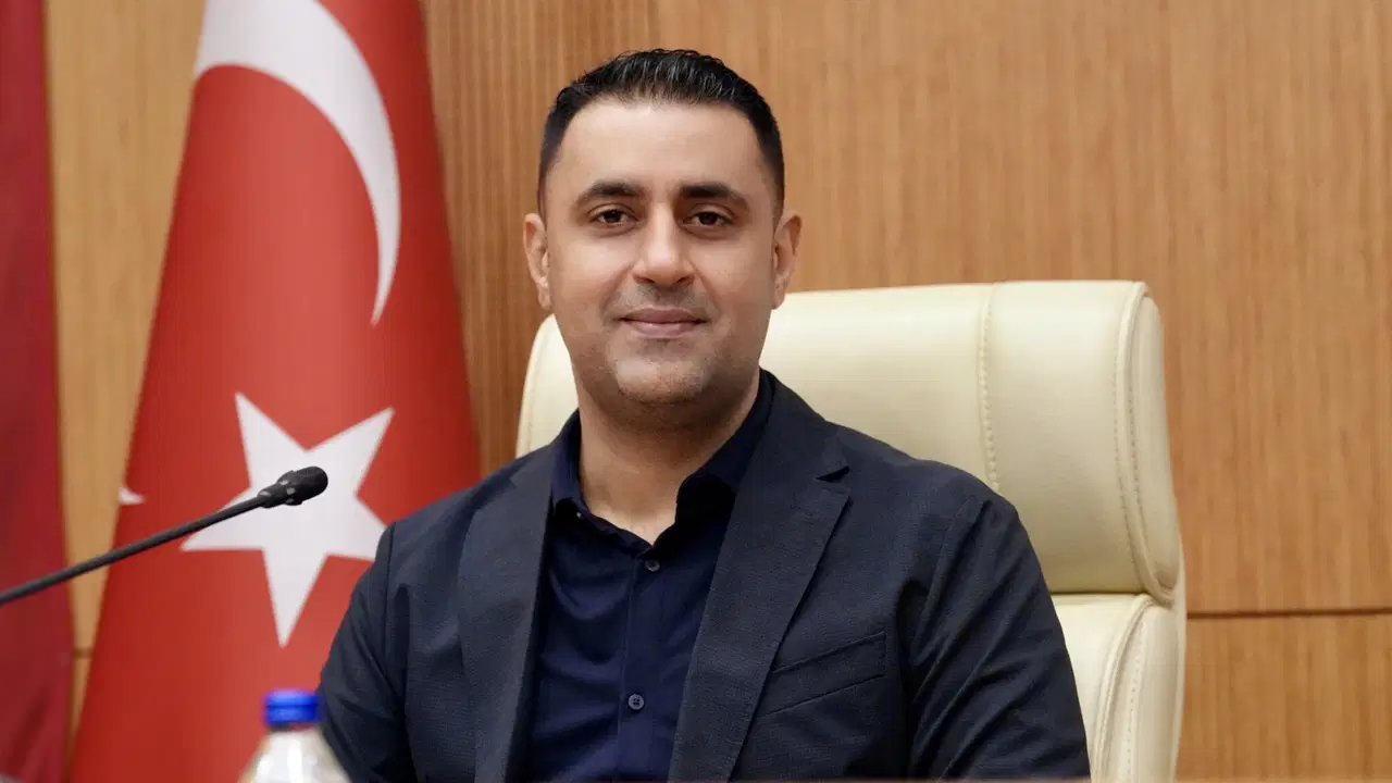 Çukurova Belediye Başkanı Emrah Kozay