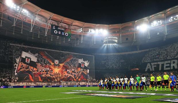 Beşiktaş'ın evinde bileği b&uuml;k&uuml;lm&uuml;yor