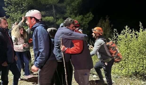 Kanyondaki 30 saatlik kabus sona erdi: 10 kişi tahliye edildi