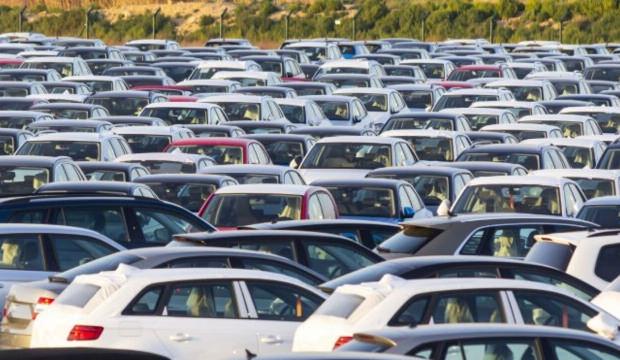 Park halindeyken bile tehlike: 105 bin aracı geri &ccedil;ağrıldı! &Uuml;cretsiz s&uuml;reci var