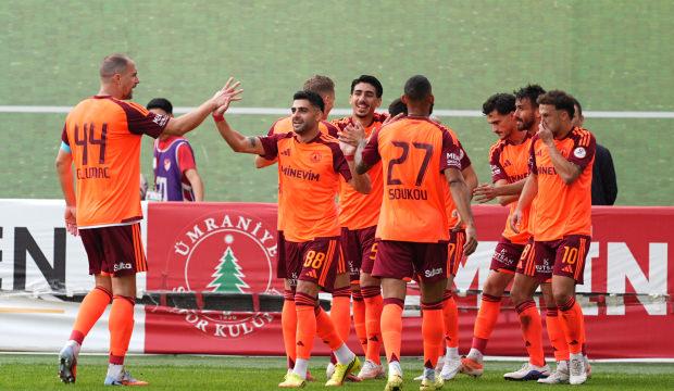 Sivasspor, İstanbul'da dağıldı! 9 kişi kalıp fark yediler