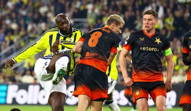 Slavia Prag, Fenerbah&ccedil;e ma&ccedil;ında 19 yıl sonra ilki yaşadı